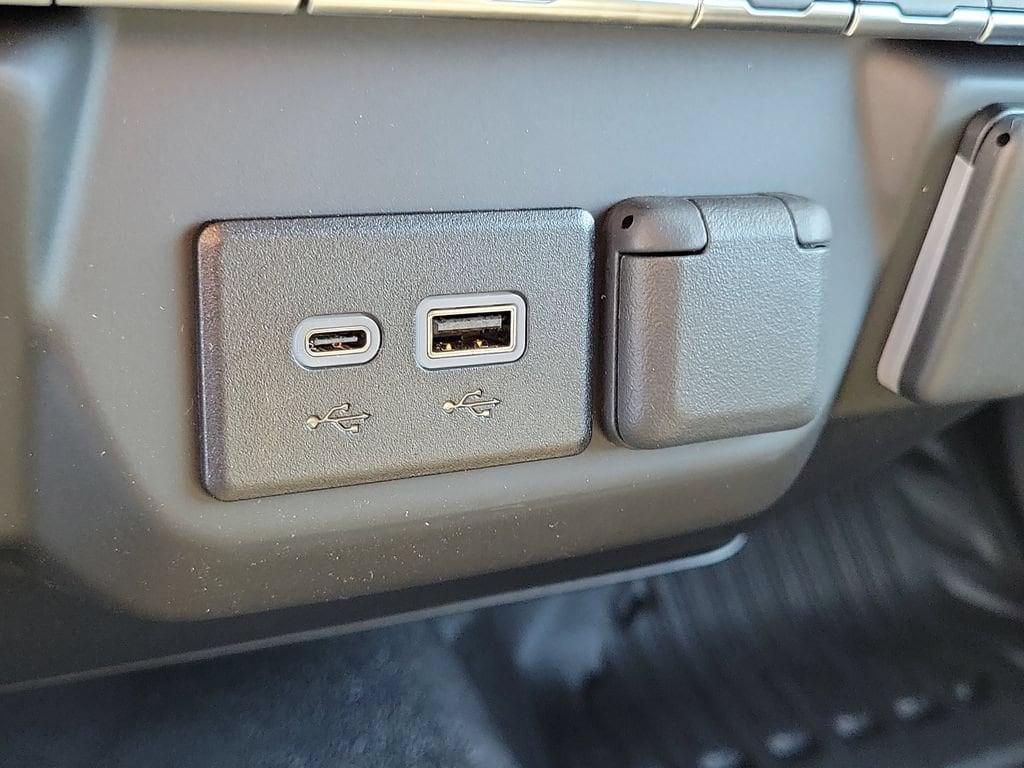 new 2026 Chevrolet Silverado 3500 car, priced at $82,911
