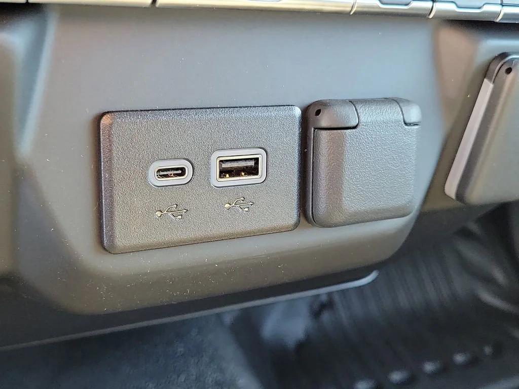 new 2026 Chevrolet Silverado 3500 car, priced at $80,499