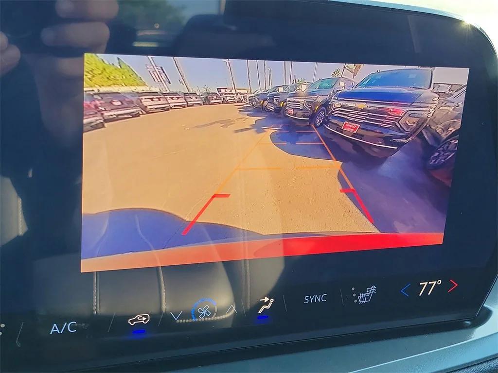 new 2026 Chevrolet Traverse car, priced at $43,315