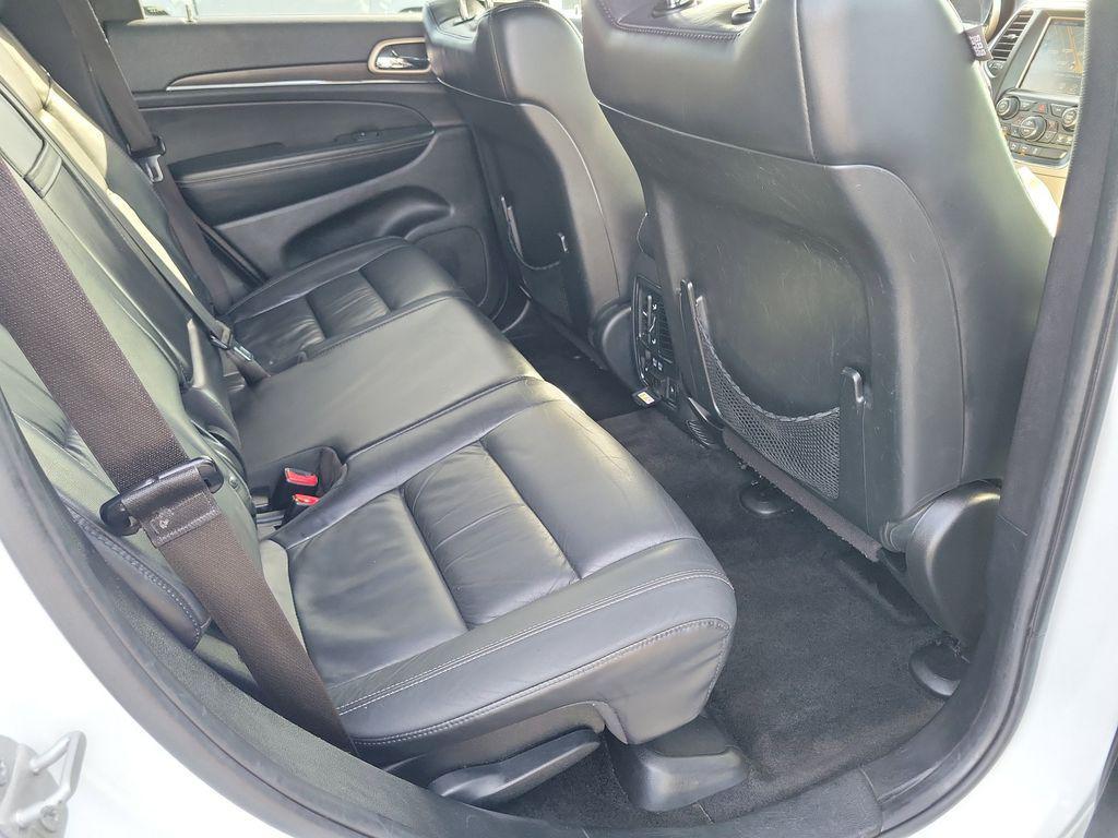 used 2015 Jeep Grand Cherokee car, priced at $11,995