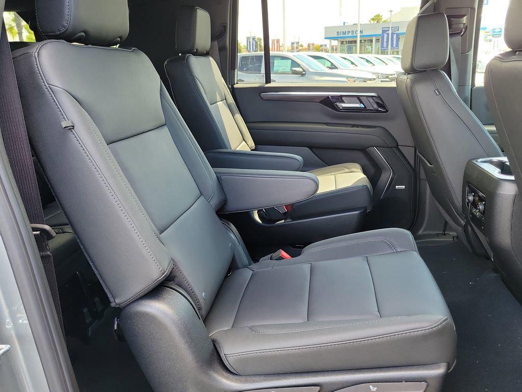 new 2026 Chevrolet Suburban car, priced at $72,080