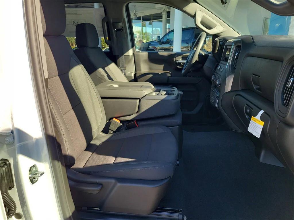 new 2026 Chevrolet Silverado 1500 car, priced at $41,665