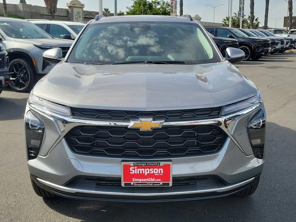new 2026 Chevrolet Trax car, priced at $25,885