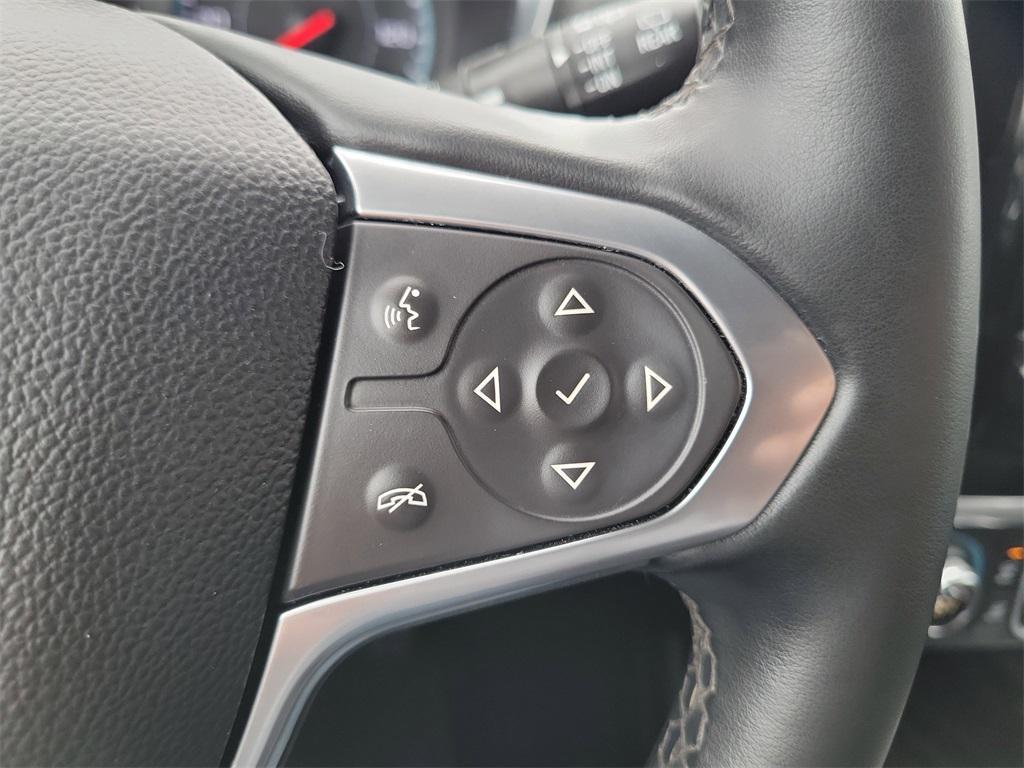 used 2023 Chevrolet Traverse car, priced at $28,995