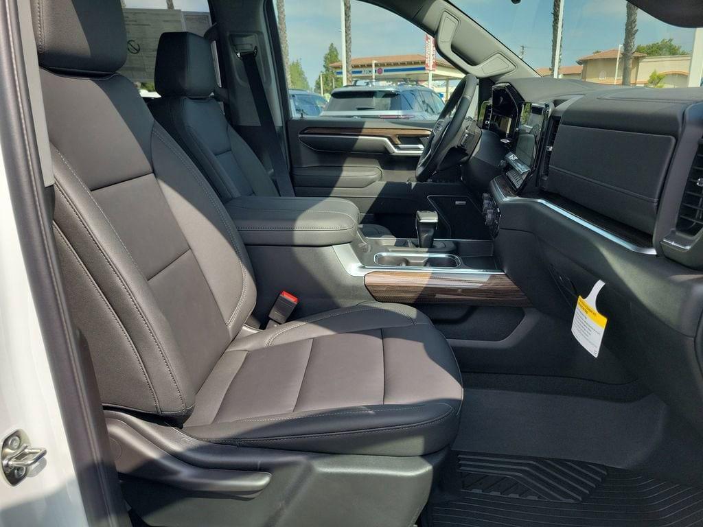 new 2026 Chevrolet Silverado 1500 car, priced at $61,015