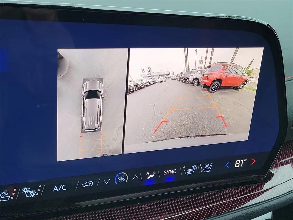 new 2026 Chevrolet Traverse car, priced at $57,594