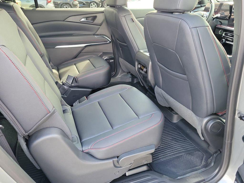 new 2026 Chevrolet Traverse car, priced at $56,575