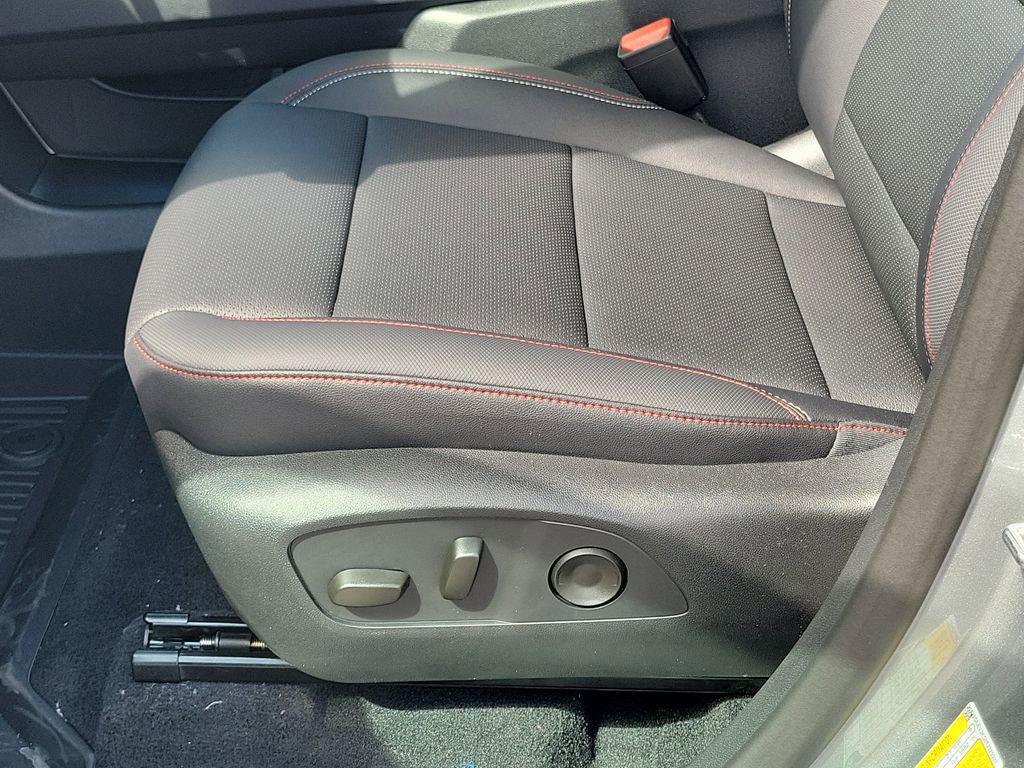 new 2026 Chevrolet Traverse car, priced at $56,575