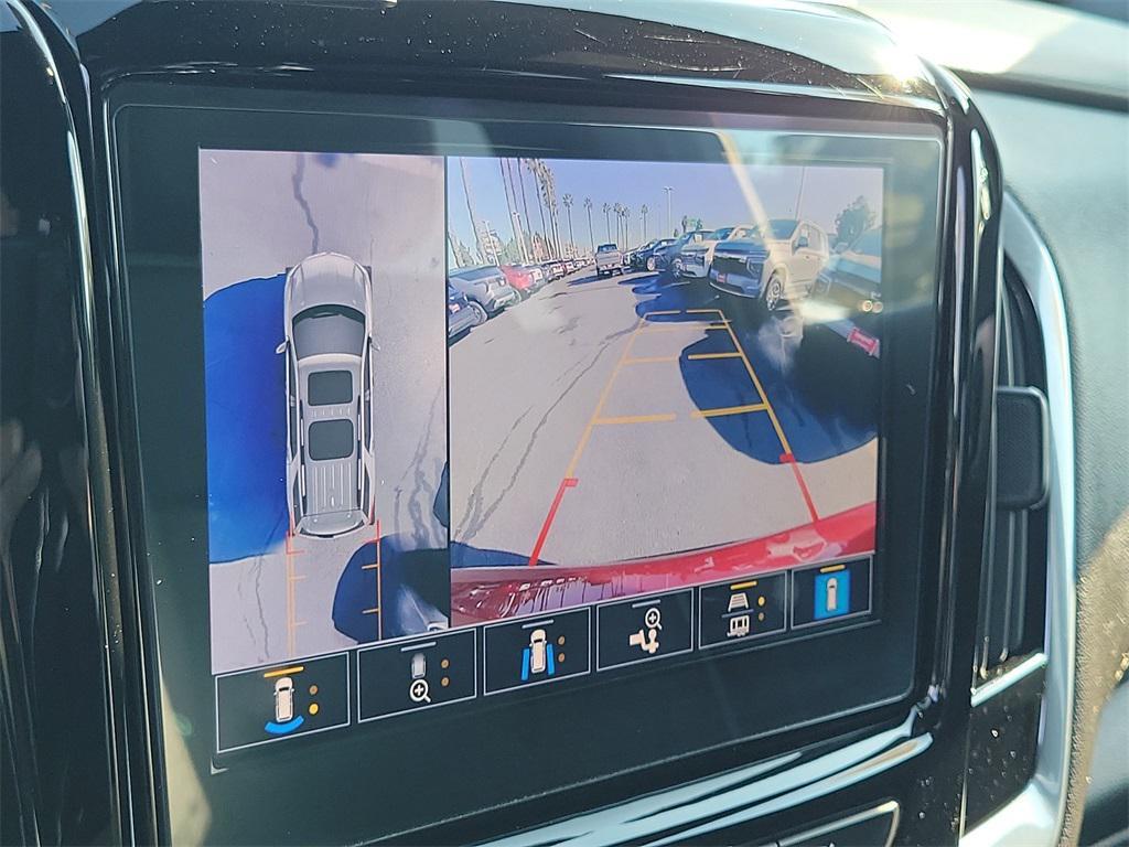 used 2022 Chevrolet Traverse car, priced at $31,275