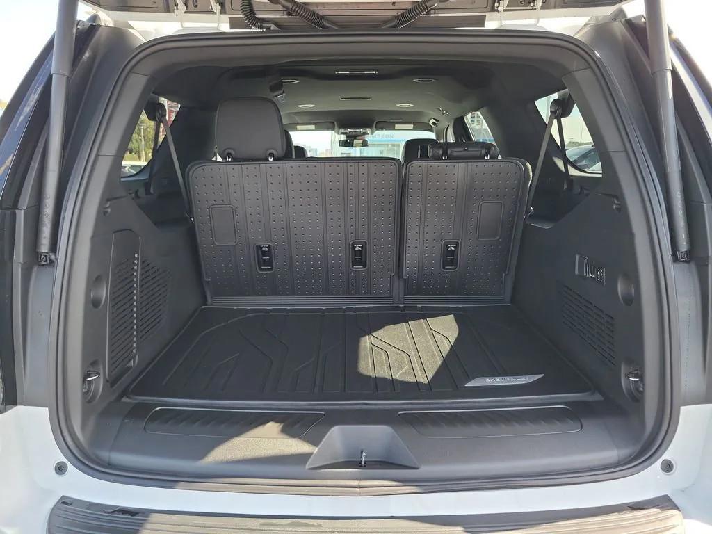 new 2026 Chevrolet Suburban car, priced at $74,965