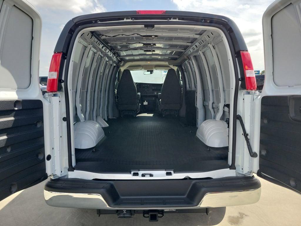 new 2026 Chevrolet Express 3500 car, priced at $52,840