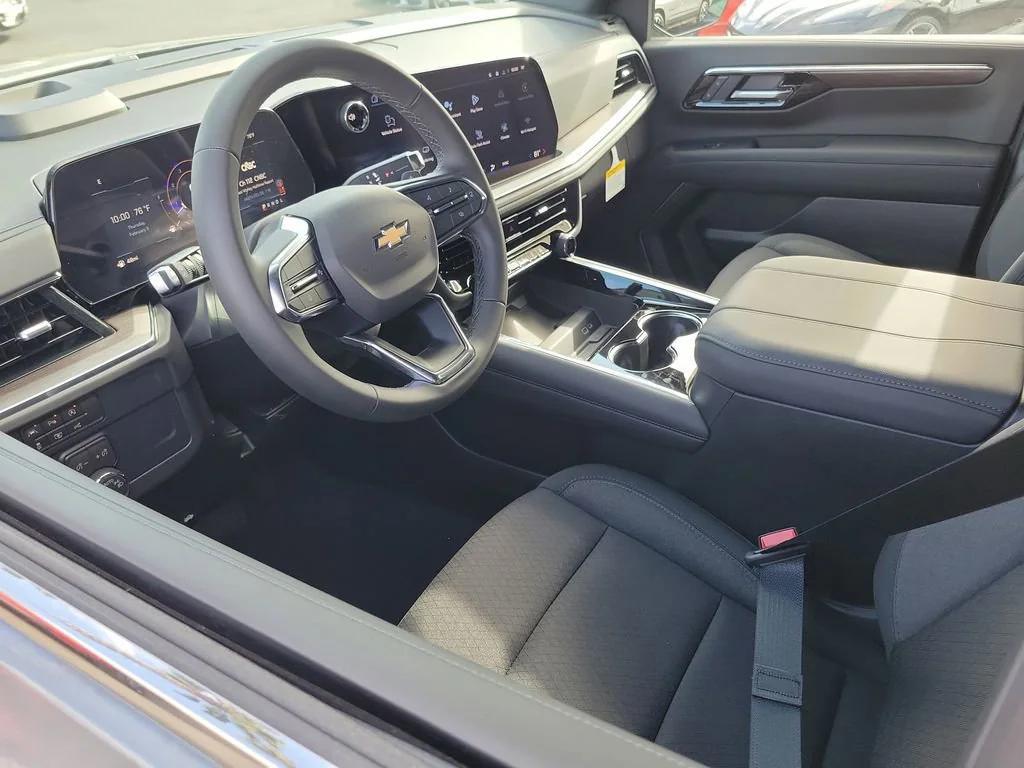 new 2026 Chevrolet Suburban car, priced at $66,620