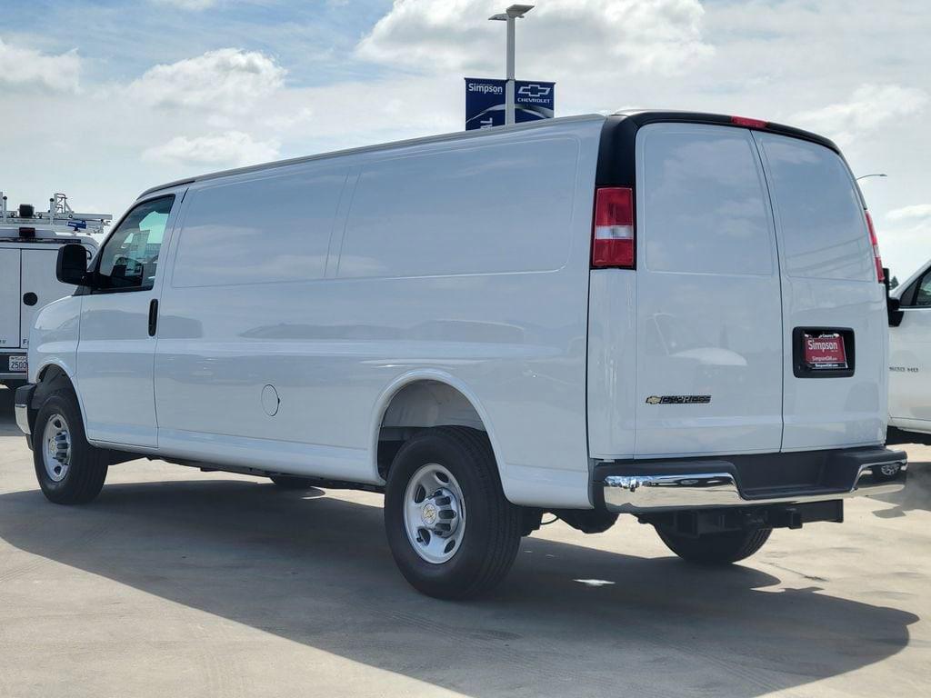 new 2026 Chevrolet Express 3500 car, priced at $52,840