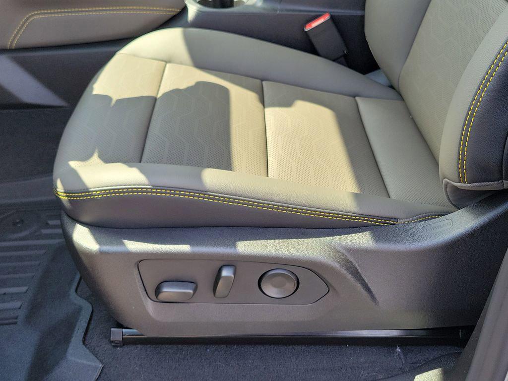 new 2026 Chevrolet Colorado car, priced at $57,604