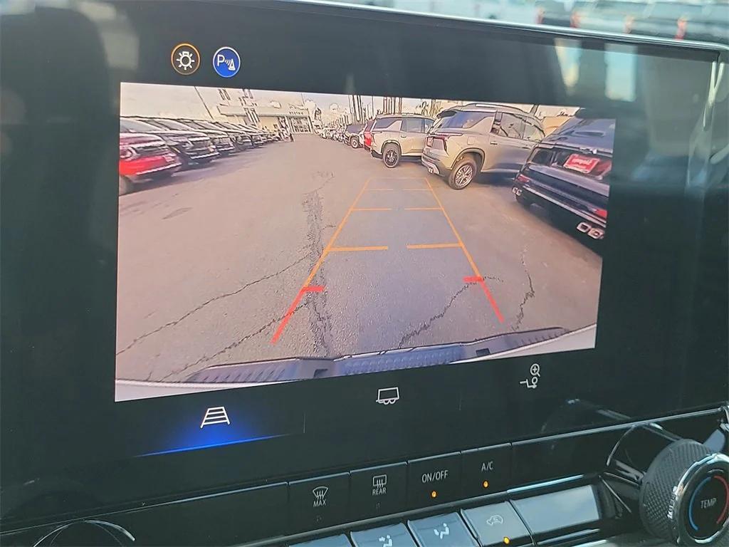 new 2026 Chevrolet Colorado car, priced at $33,745