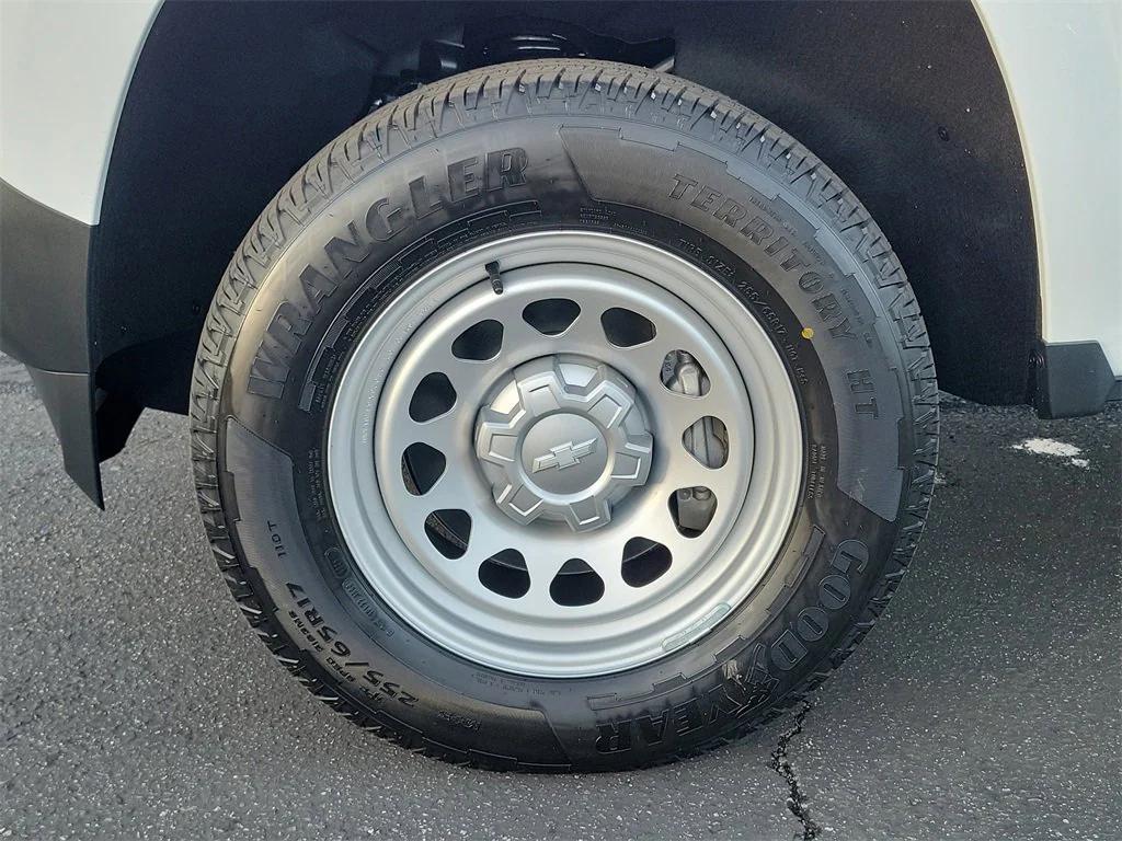 new 2026 Chevrolet Colorado car, priced at $33,745