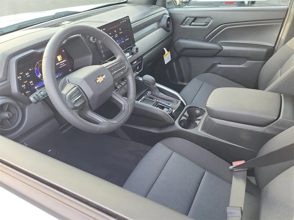 new 2026 Chevrolet Colorado car, priced at $33,745