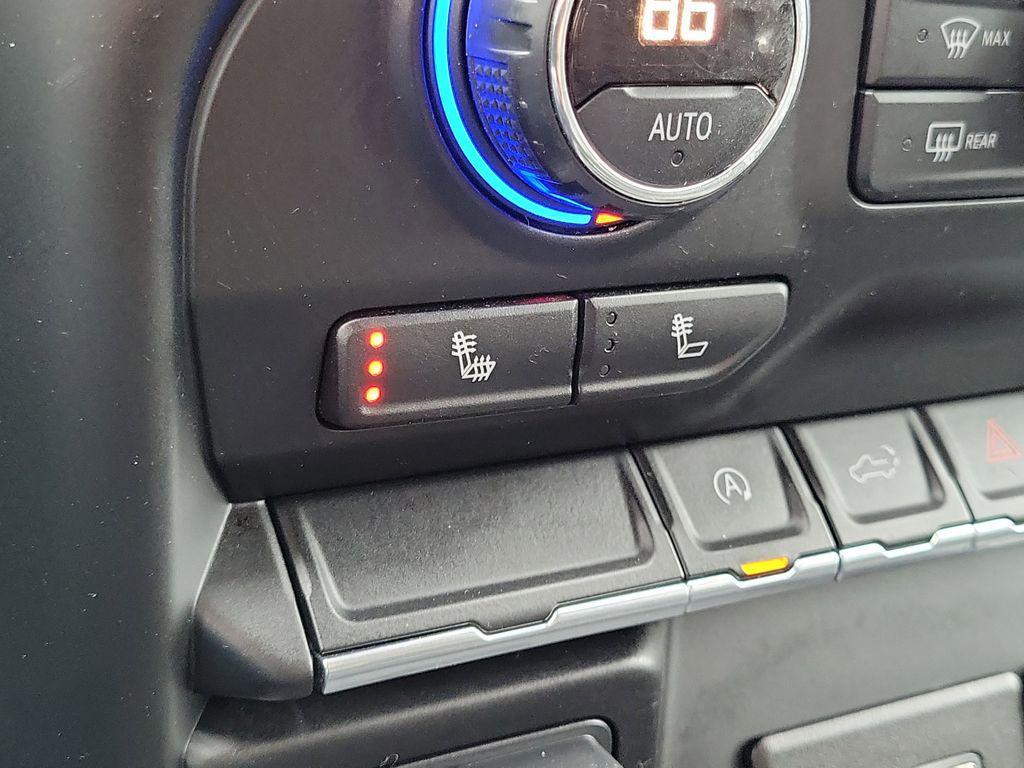 used 2020 Chevrolet Silverado 1500 car, priced at $31,995