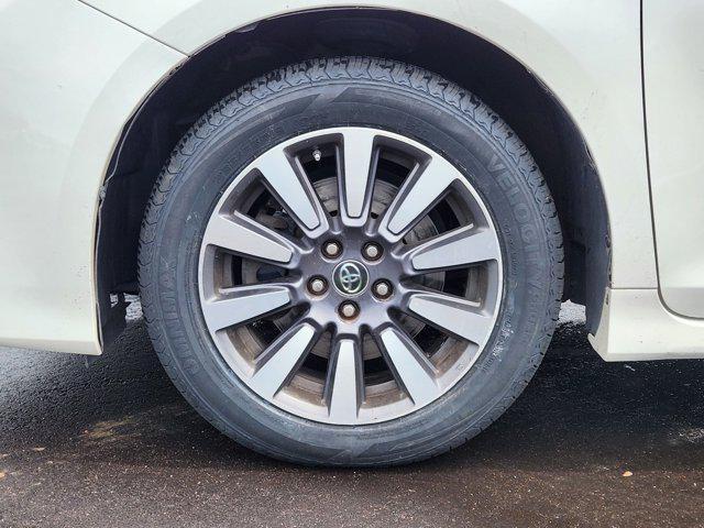 used 2018 Toyota Sienna car, priced at $19,477