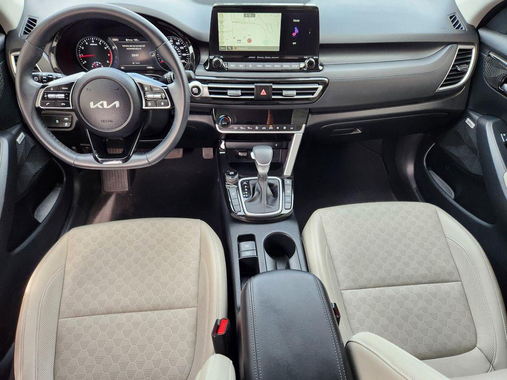 used 2023 Kia Seltos car, priced at $24,457