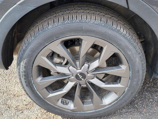 used 2023 Kia Sorento car, priced at $36,786