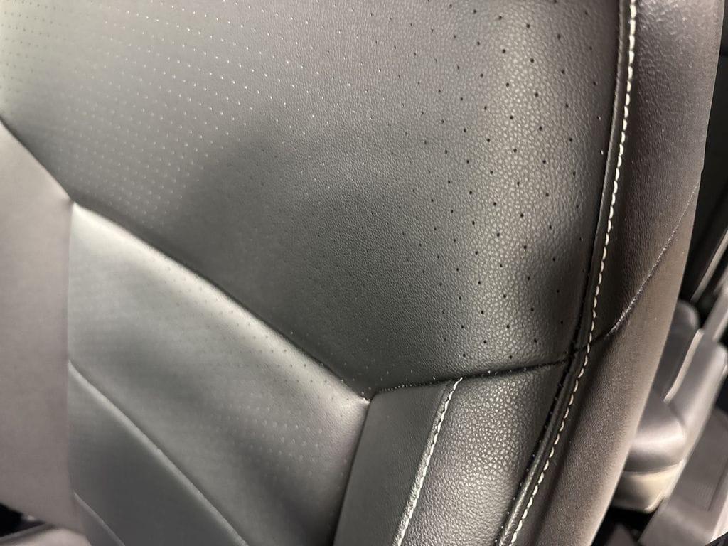 2022 Platinum Gray Metallic Volkswagen Atlas