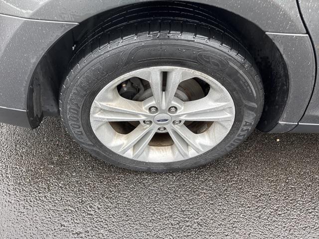 used 2018 Ford Taurus car, priced at $11,900