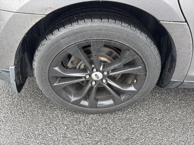 used 2013 Ford Taurus car, priced at $7,990