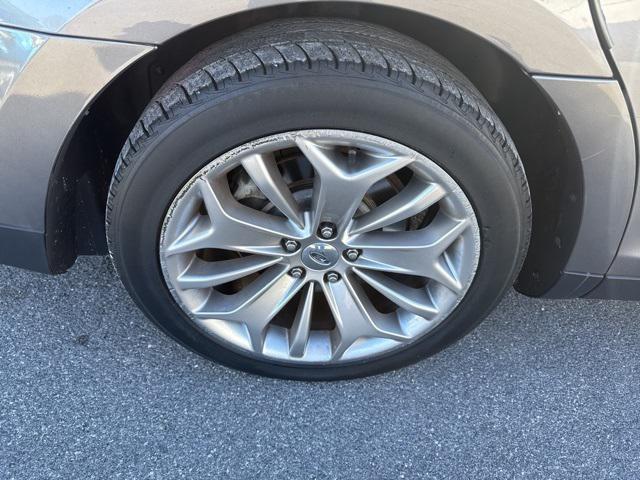 used 2013 Ford Taurus car, priced at $6,950