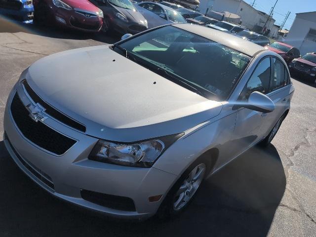 used 2014 Chevrolet Cruze car, priced at $5,900