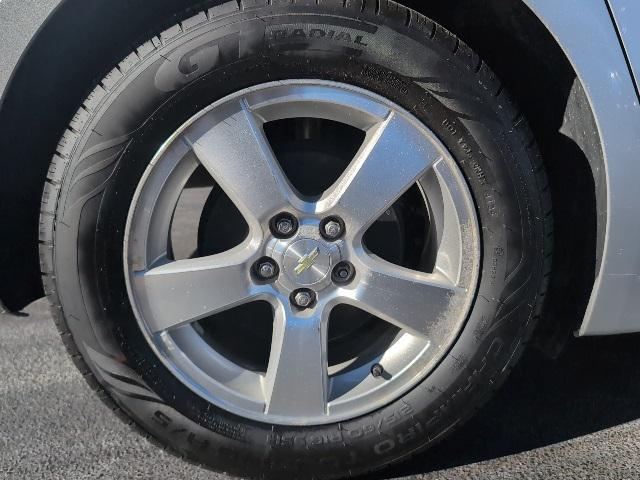 used 2014 Chevrolet Cruze car, priced at $5,900