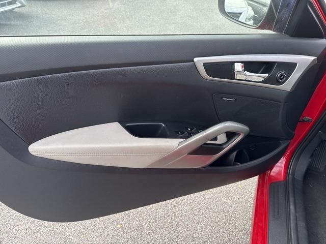 used 2013 Hyundai Veloster car, priced at $5,450