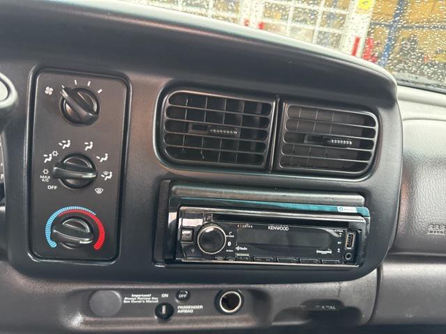 used 1998 Dodge Dakota car, priced at $2,990