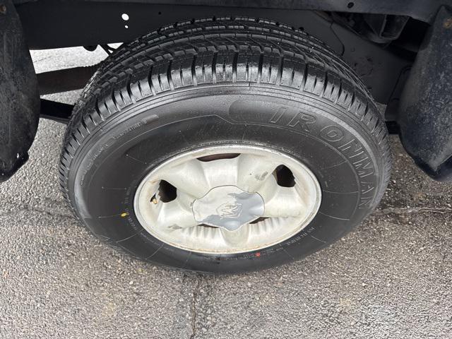 used 1998 Dodge Dakota car, priced at $2,990