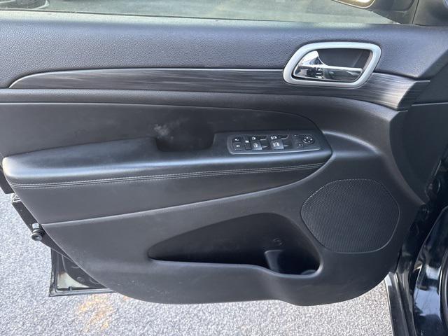 used 2019 Jeep Grand Cherokee car, priced at $15,650