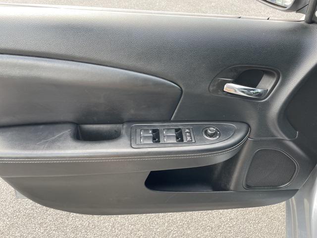 used 2014 Chrysler 200 car, priced at $6,400