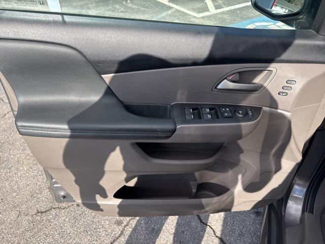 used 2013 Honda Odyssey car, priced at $5,799