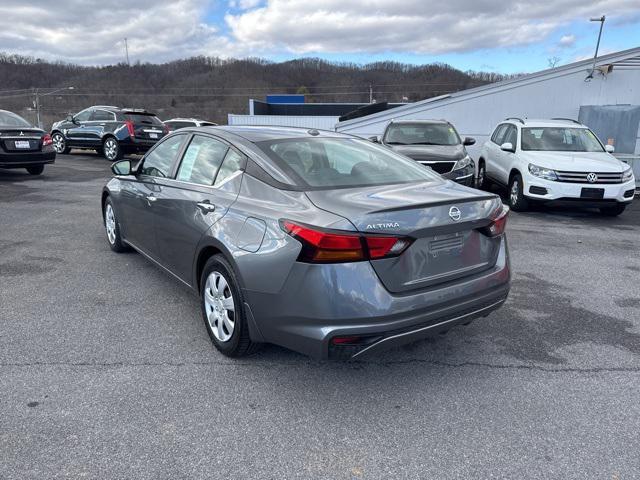 used 2019 Nissan Altima car, priced at $9,950