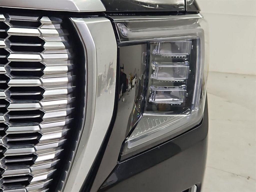 used 2021 GMC Yukon car, priced at $48,624
