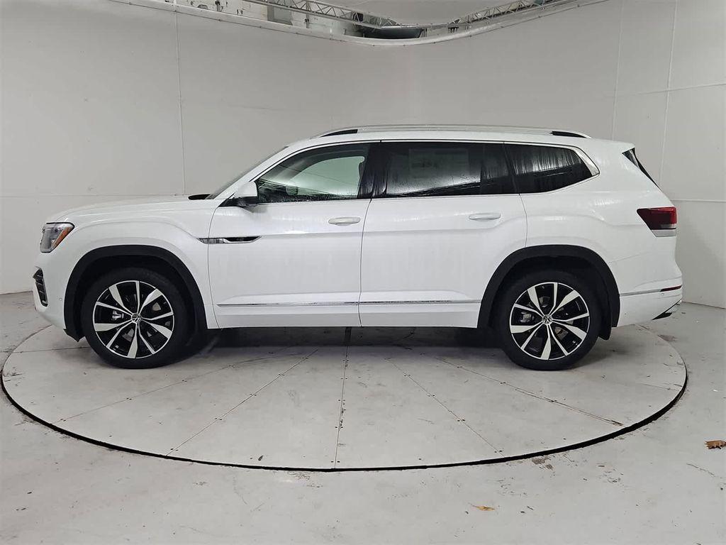 new 2026 Volkswagen Atlas car, priced at $58,804