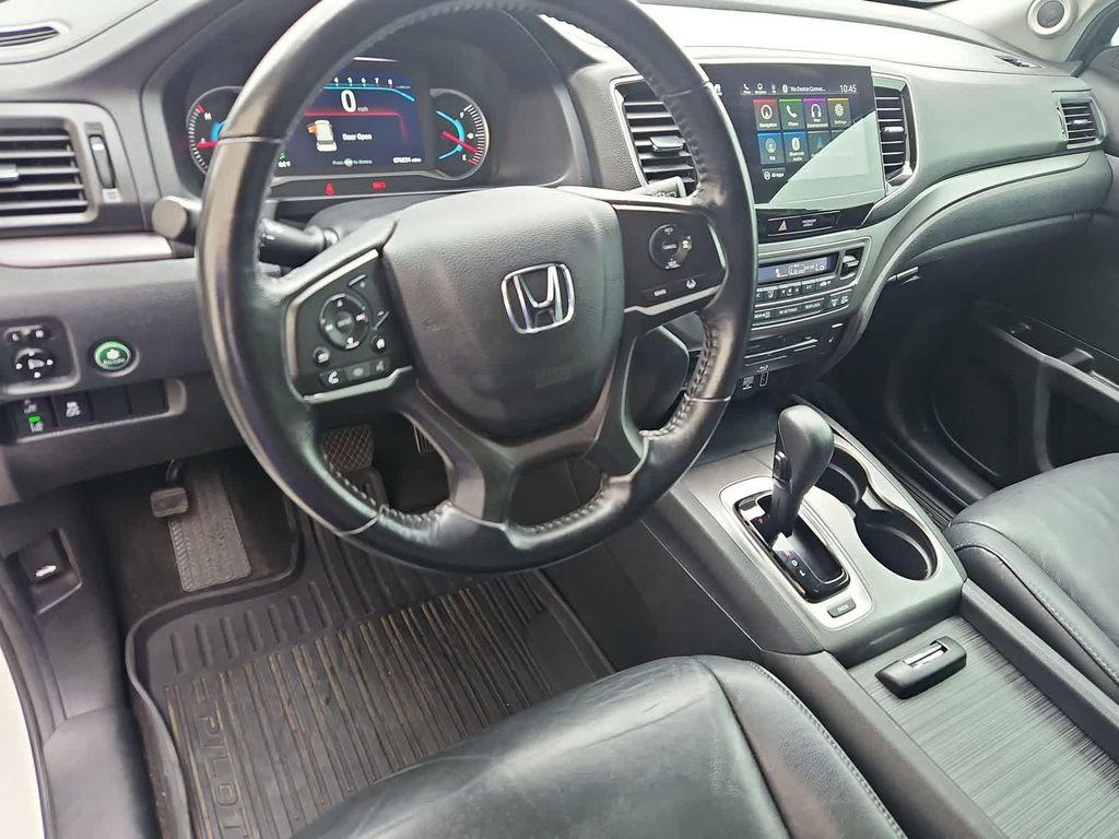 used 2019 Honda Pilot car, priced at $25,990