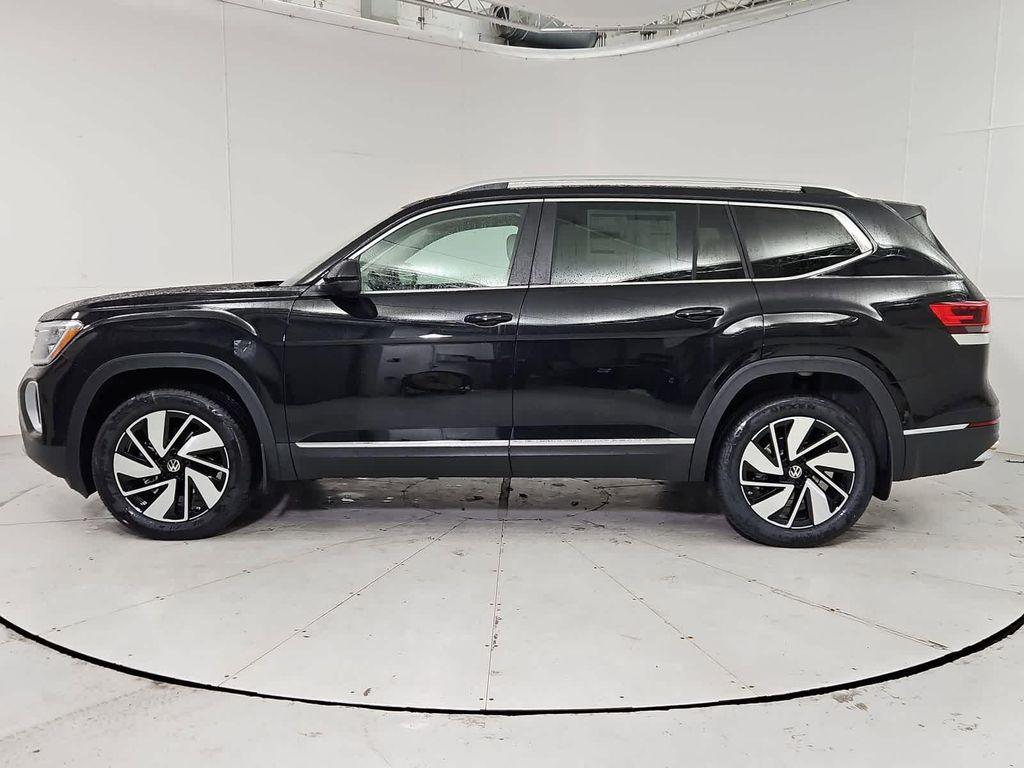 new 2026 Volkswagen Atlas car, priced at $52,864