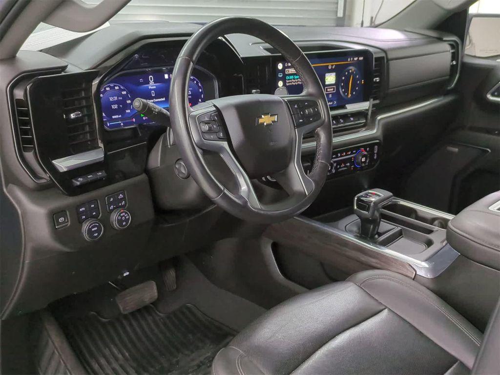 used 2022 Chevrolet Silverado 1500 car, priced at $35,821