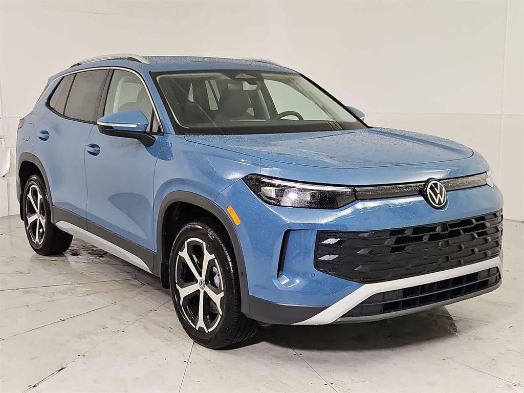new 2026 Volkswagen Tiguan car, priced at $37,922