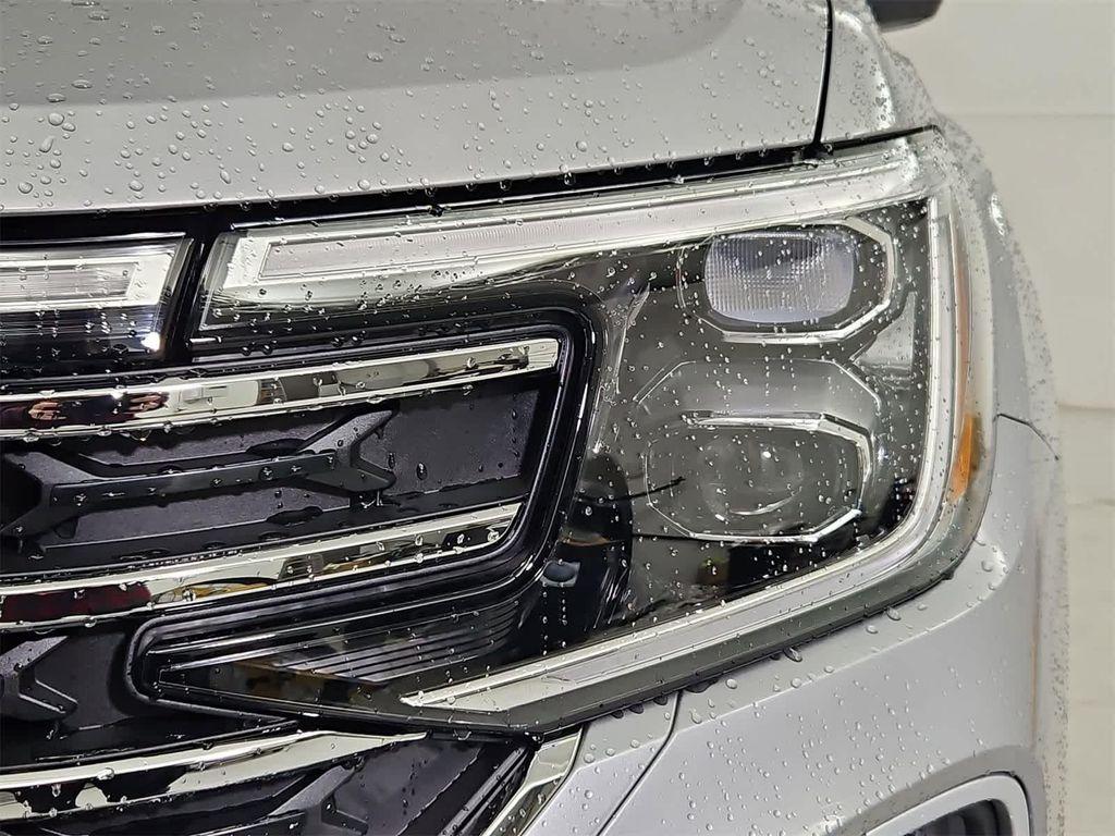 new 2026 Volkswagen Atlas car, priced at $49,380