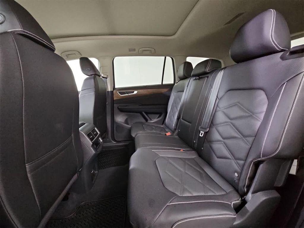 new 2026 Volkswagen Atlas car, priced at $50,638