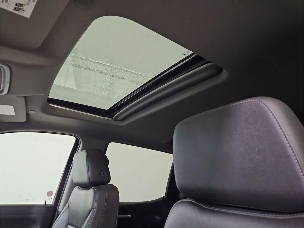 used 2021 Chevrolet Silverado 1500 car, priced at $30,638