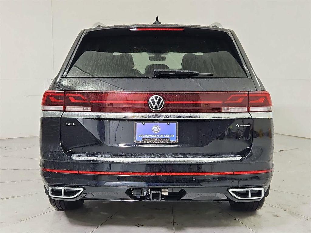 new 2026 Volkswagen Atlas car, priced at $57,654