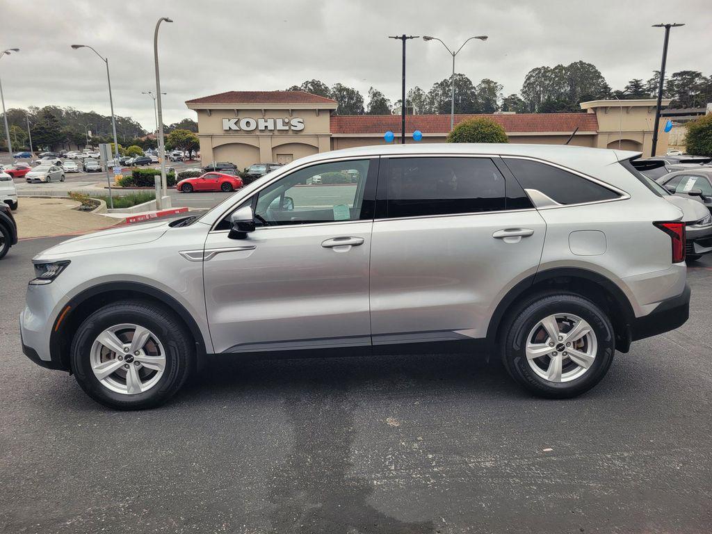 used 2022 Kia Sorento car, priced at $26,979