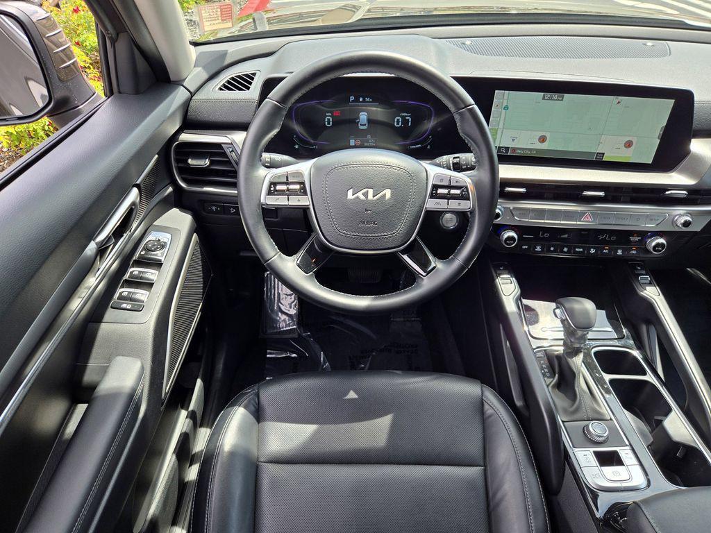 used 2023 Kia Telluride car, priced at $36,333